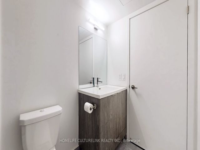 1117 - 60 Shuter St
