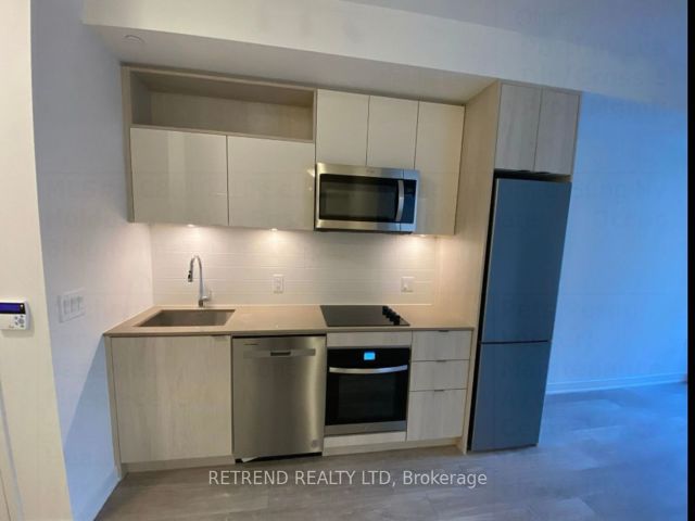 333 - 135 Lower Sherbourne St
