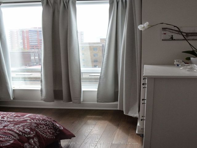 512 - 120 Homewood Ave