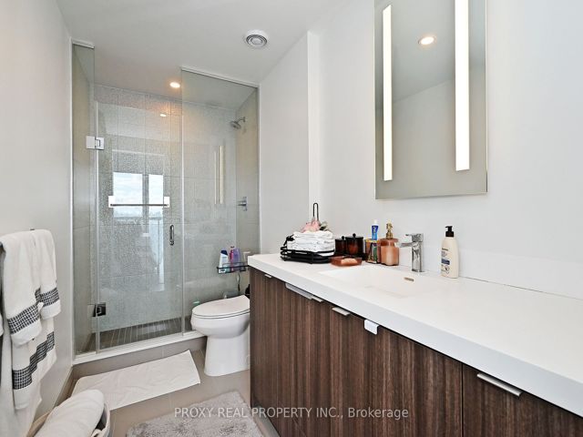 833 - 20 Inn On The Park Dr