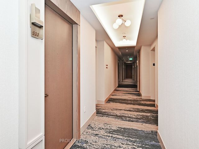 833 - 20 Inn On The Park Dr