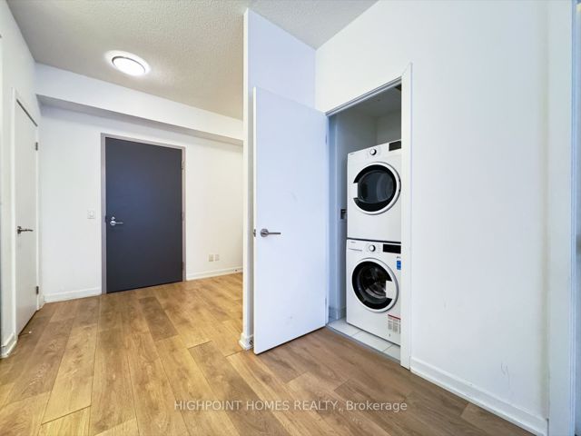 423 - 36 Forest Manor Rd