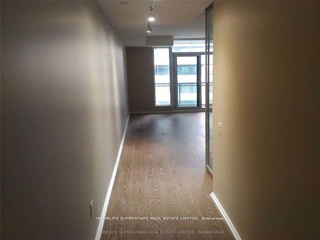 3908 - 45 Charles St