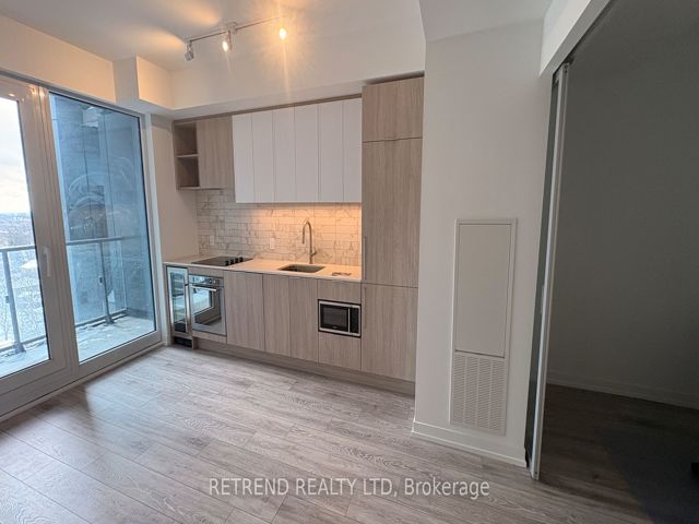 1501 - 2020 Bathurst St