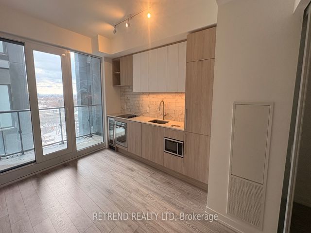 1501 - 2020 Bathurst St
