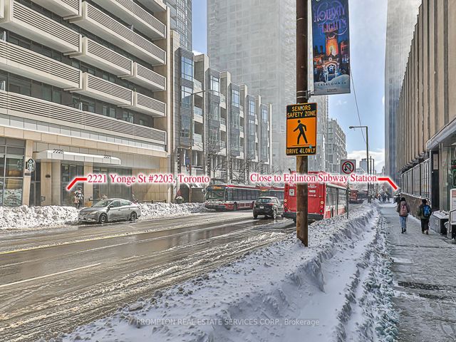 2203 - 2221 Yonge St