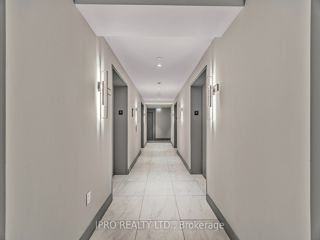 1811 - 50 O'neill Rd
