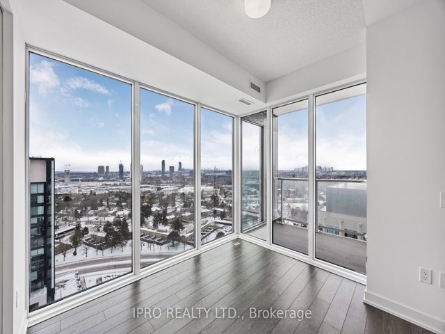 1811 - 50 O'neill Rd