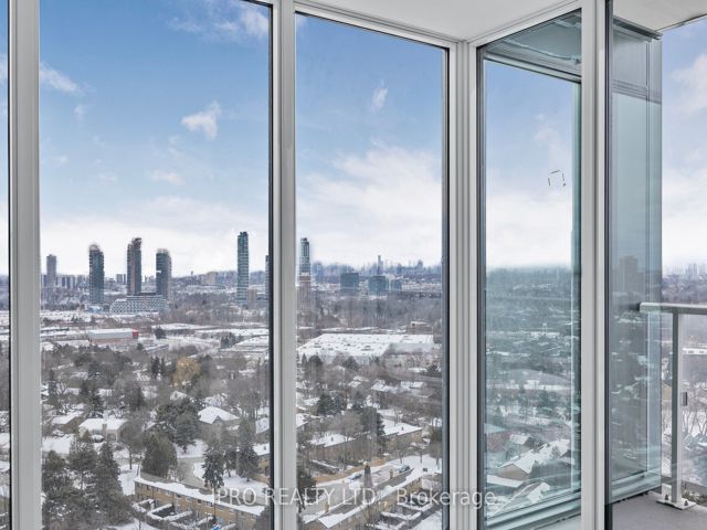 1811 - 50 O'neill Rd