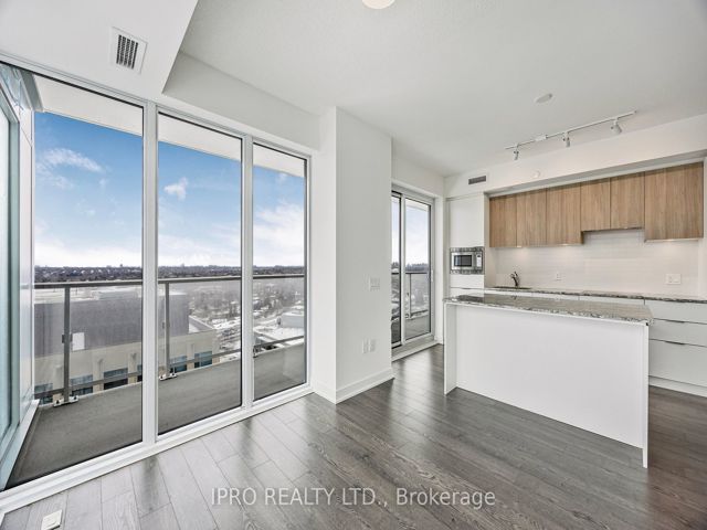 1811 - 50 O'neill Rd