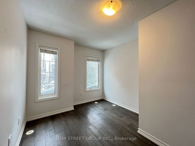 23 - 39 Drewry Ave