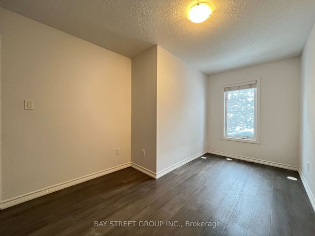 23 - 39 Drewry Ave