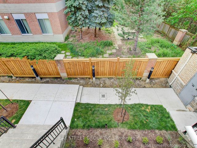 23 - 39 Drewry Ave
