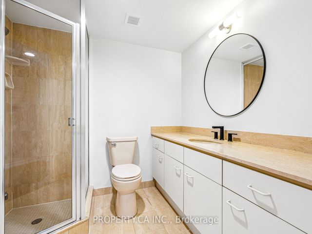 1106 - 130 Carlton St