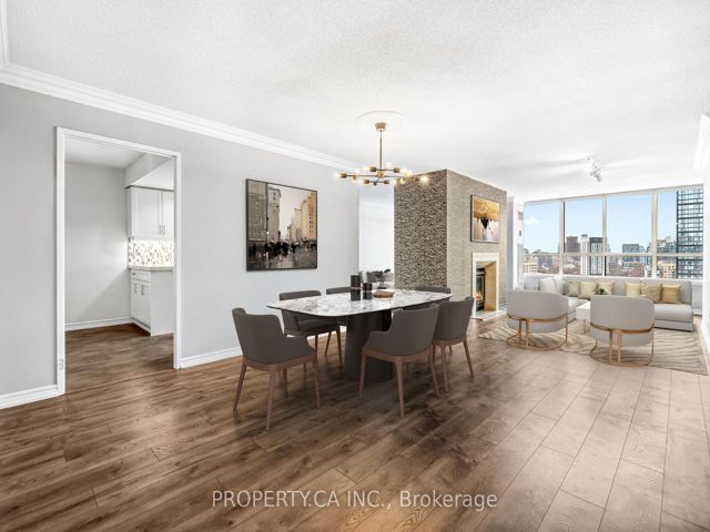 1106 - 130 Carlton St