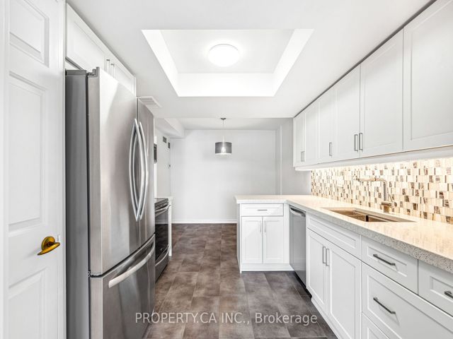 1106 - 130 Carlton St