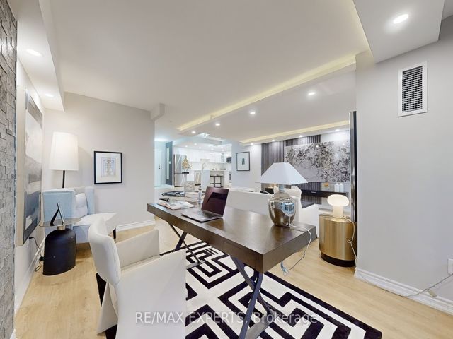 1108 - 1555 Finch Ave E