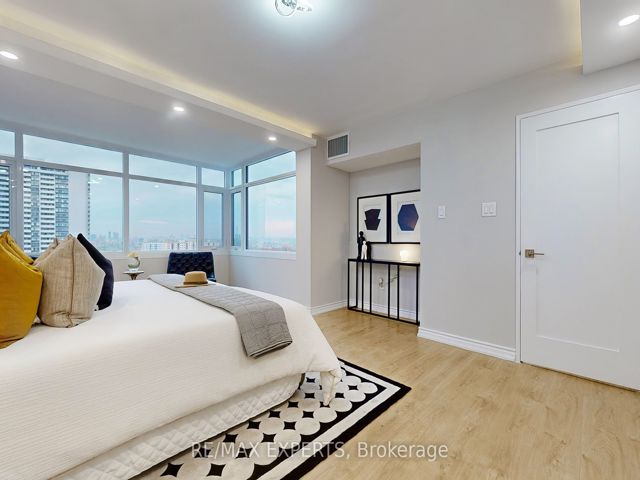 1108 - 1555 Finch Ave E