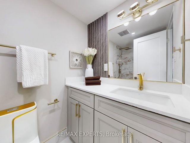 1108 - 1555 Finch Ave E