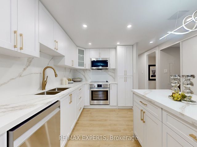 1108 - 1555 Finch Ave E