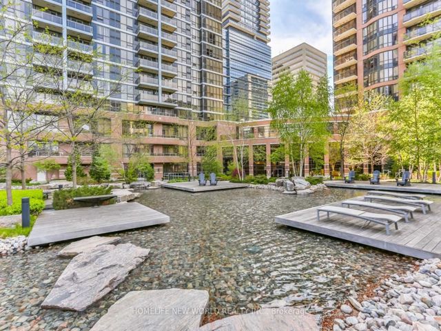 709 - 33 Sheppard Ave E