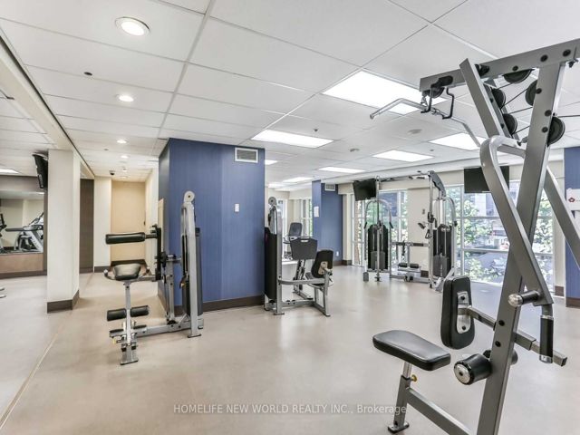 709 - 33 Sheppard Ave E