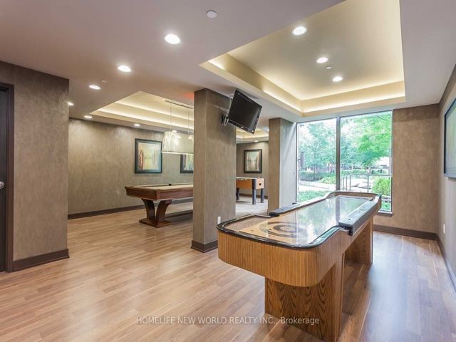 709 - 33 Sheppard Ave E