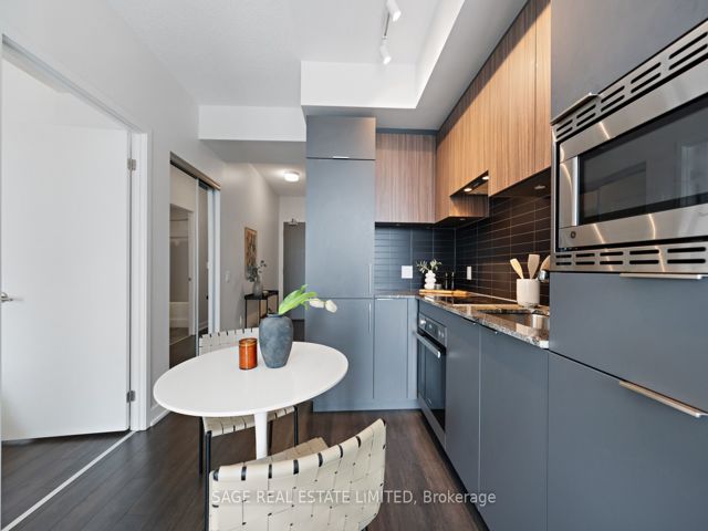 519 - 50 O'neill Rd