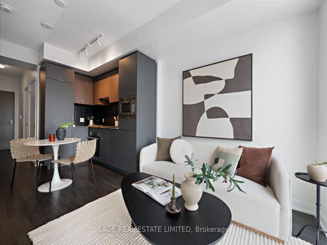 519 - 50 O'neill Rd