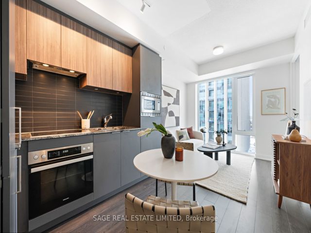 519 - 50 O'neill Rd
