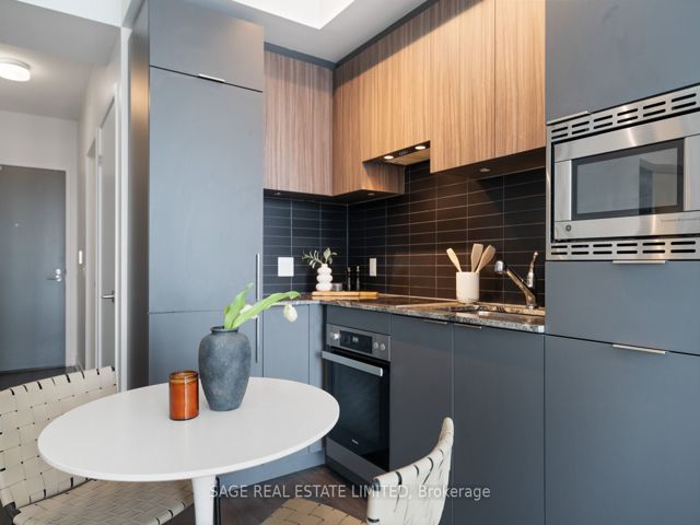 519 - 50 O'neill Rd