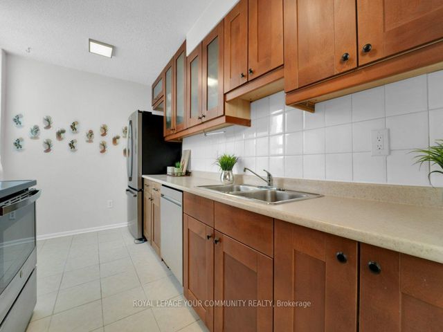 503 - 5 Old Sheppard Ave