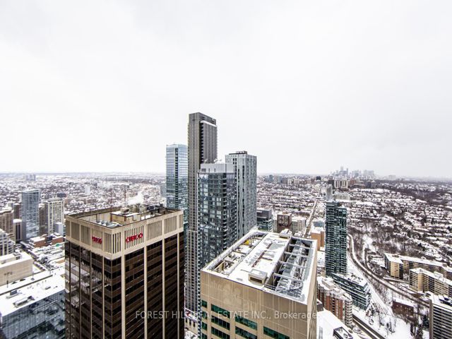 5101 - 1 Bloor St