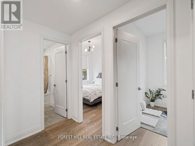 4 - 18 Greenbriar Rd