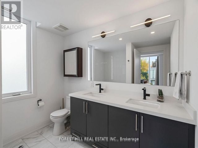 4 - 18 Greenbriar Rd
