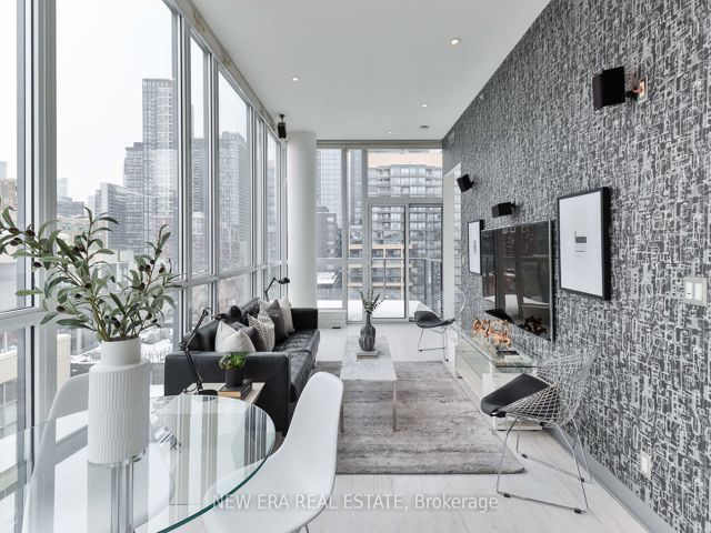 PH01 - 478 King St