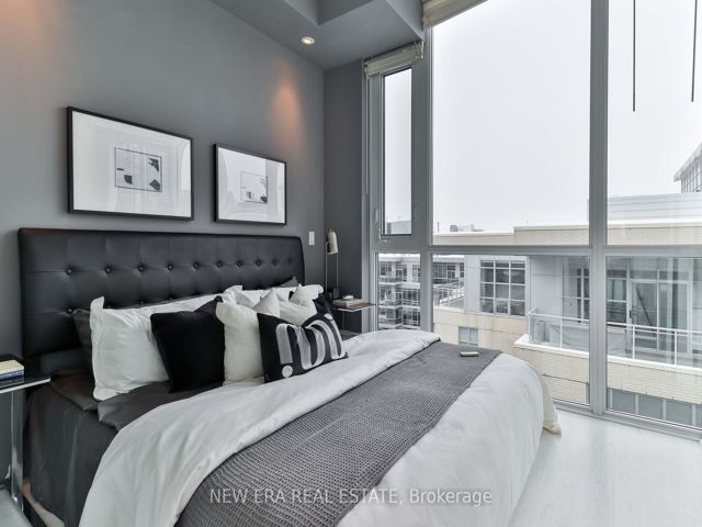 PH01 - 478 King St