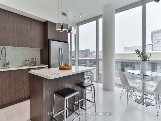 PH01 - 478 King St