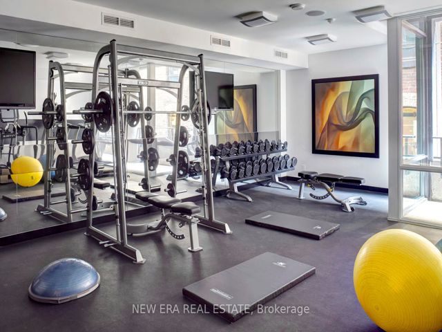 PH01 - 478 King St