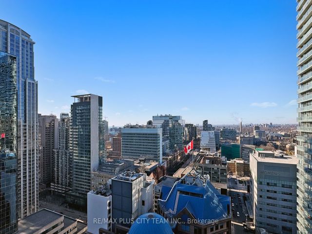 1105 - 25 Grenville St