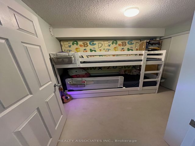 2712 - 153 Beecroft Rd