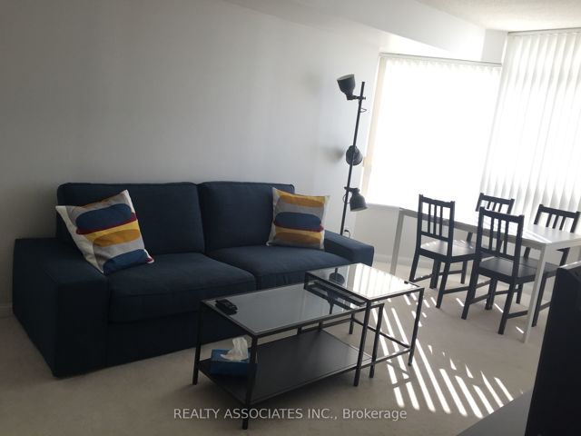 2712 - 153 Beecroft Rd