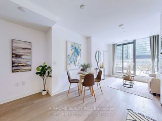 605 - 11 Wellesley St W