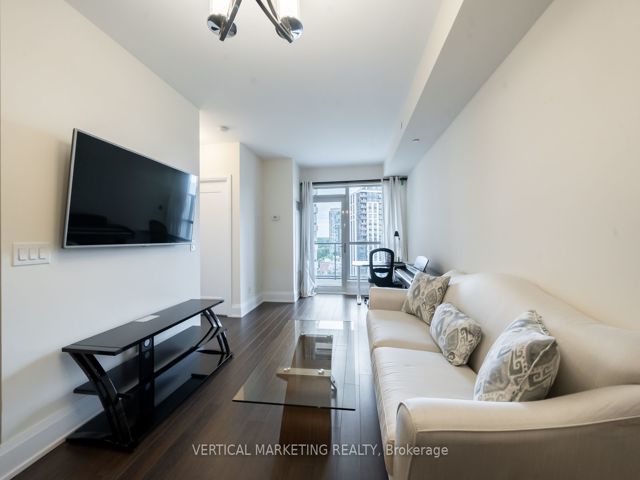1310 - 120 Harrison Garden Blvd W