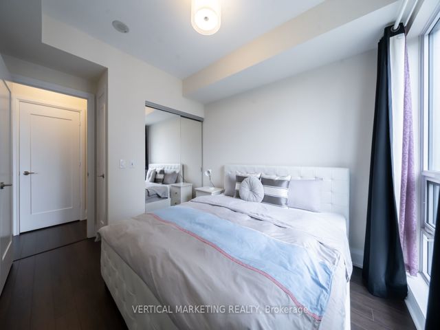 1310 - 120 Harrison Garden Blvd W