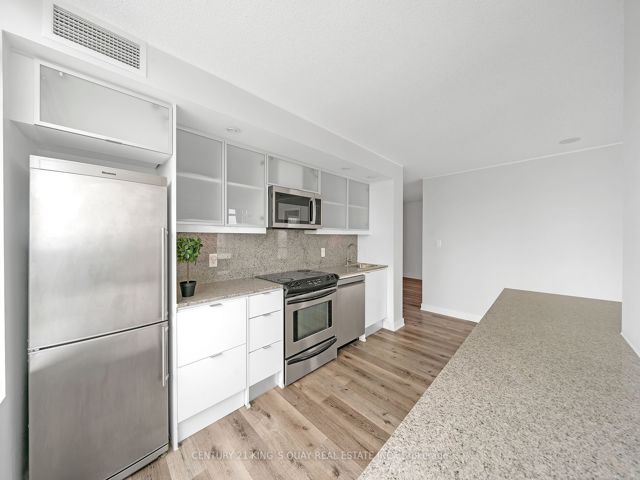 3510 - 25 Telegram Mews