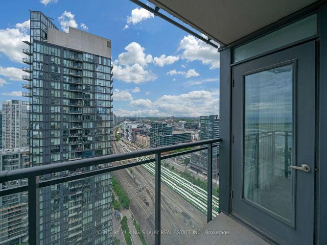 3510 - 25 Telegram Mews