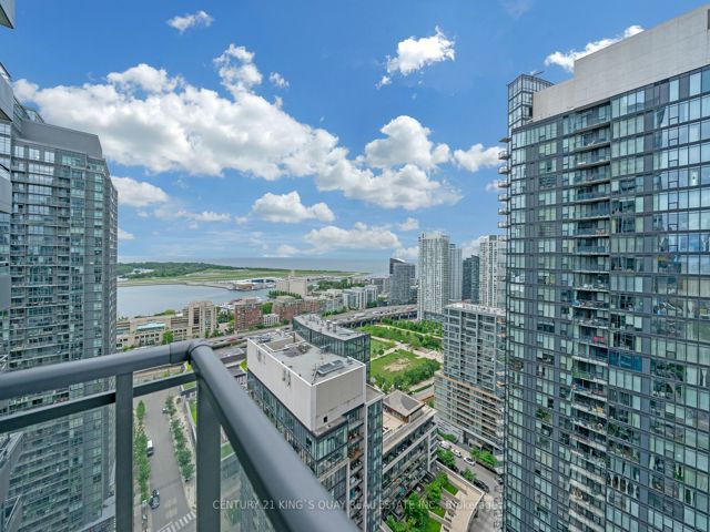 3510 - 25 Telegram Mews
