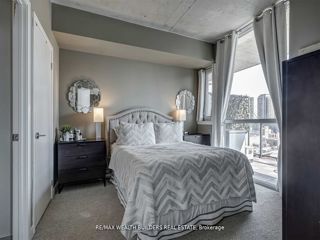 812 - 478 King St W