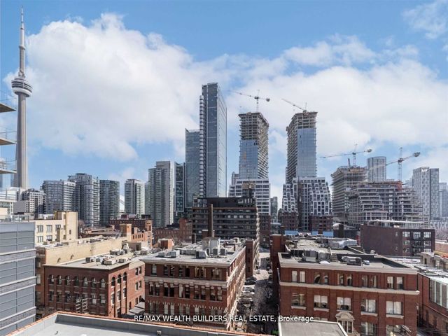 812 - 478 King St W
